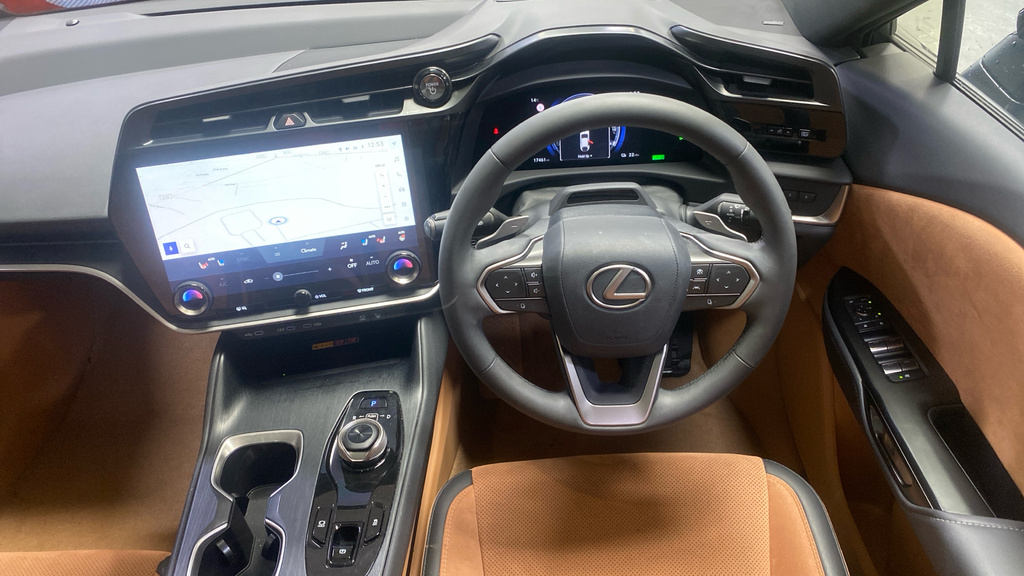 Lexus RZ 450E 230Kw Direct4 Takumi 71 Kwh Black #6