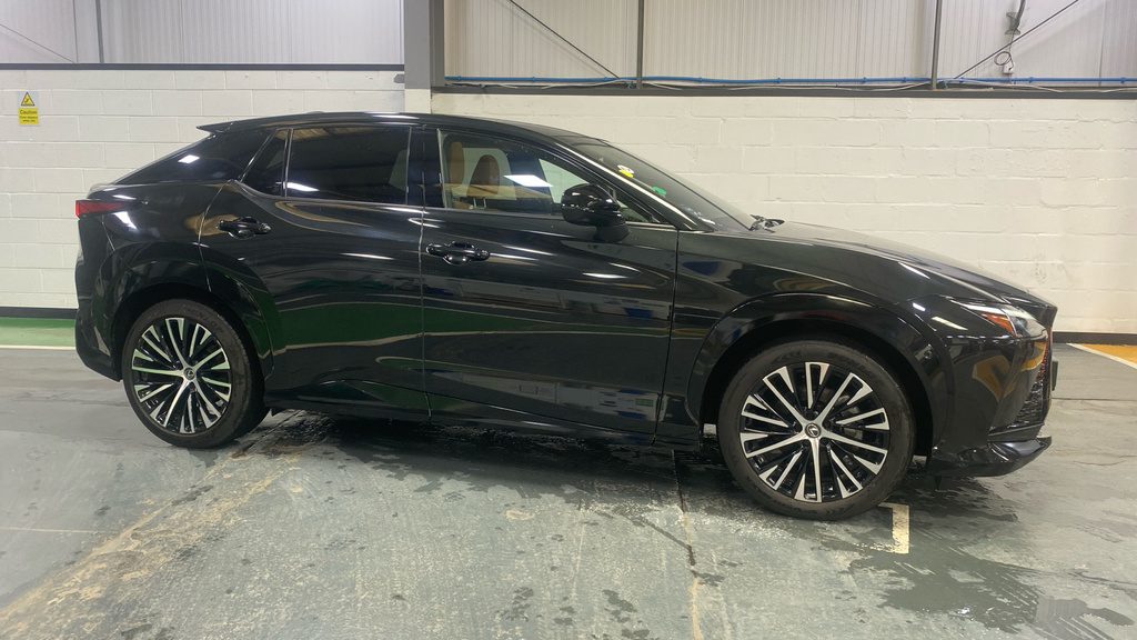 Lexus RZ 450E 230Kw Direct4 Takumi 71 Kwh Black #4