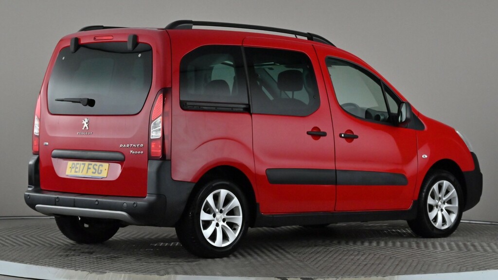 Peugeot Partner Tepee 1.2 Puretech 110 Outdoor Red #6