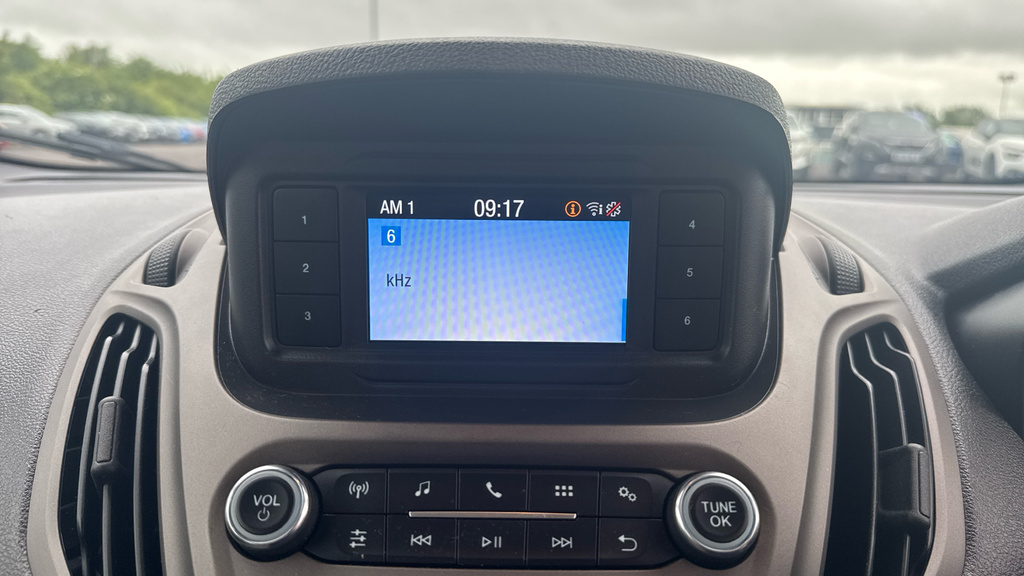 Ford Tourneo Courier Diesel Blue #22