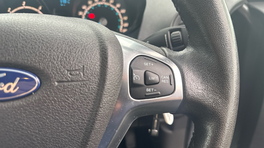 Ford Tourneo Courier Diesel Blue #19