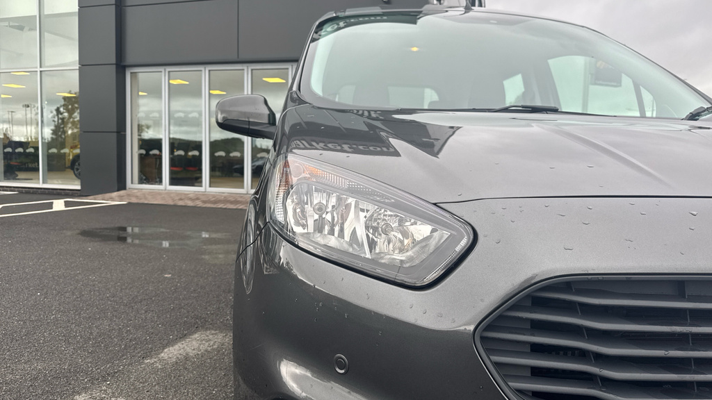 Ford Tourneo Courier Diesel Blue #9