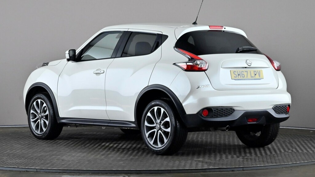 Nissan Juke 1.2 Dig-t Tekna White #4