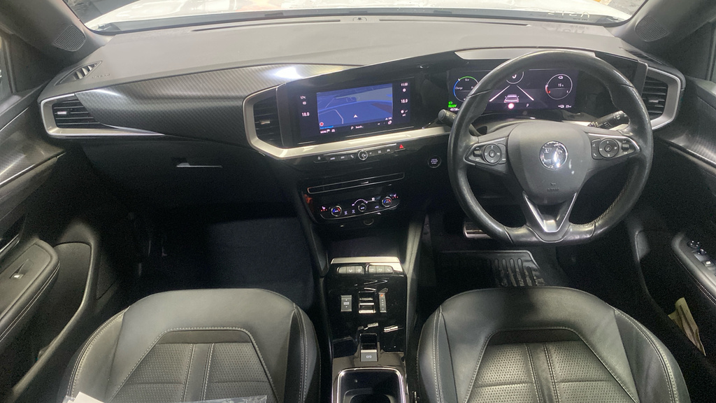 Vauxhall Mokka-e 100Kw Ultimate 50Kwh White #4