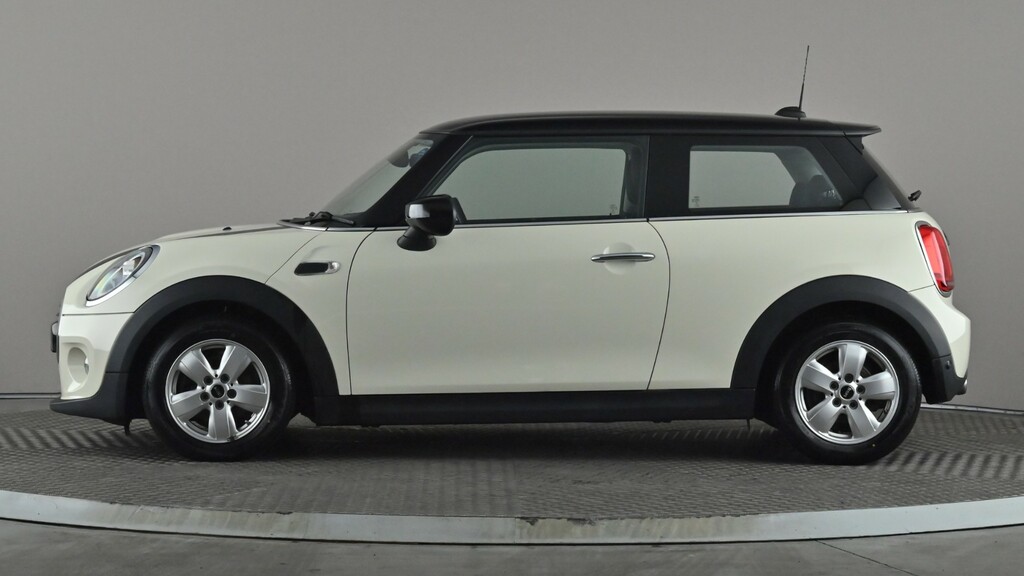 Mini Hatch 1.5 Cooper Classic II White #4