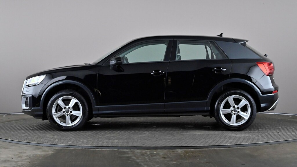 Audi Q2 1.4 Tfsi Sport Black #3