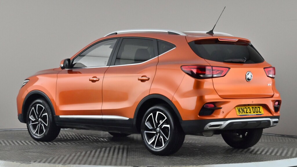 MG ZS 1.0T Gdi Exclusive Orange #4