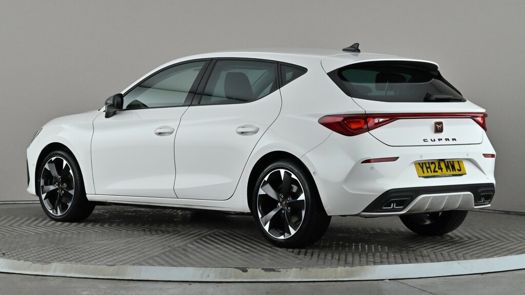 Cupra Leon 1.5 Tsi V1 White #4
