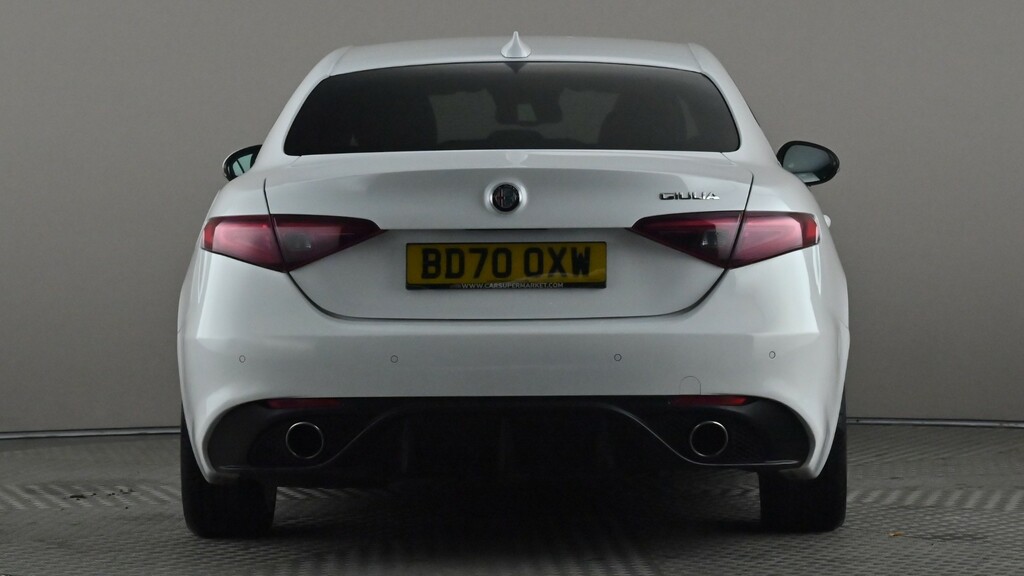 Alfa Romeo Giulia 2.2 Jtdm-2 190 Speciale White #5