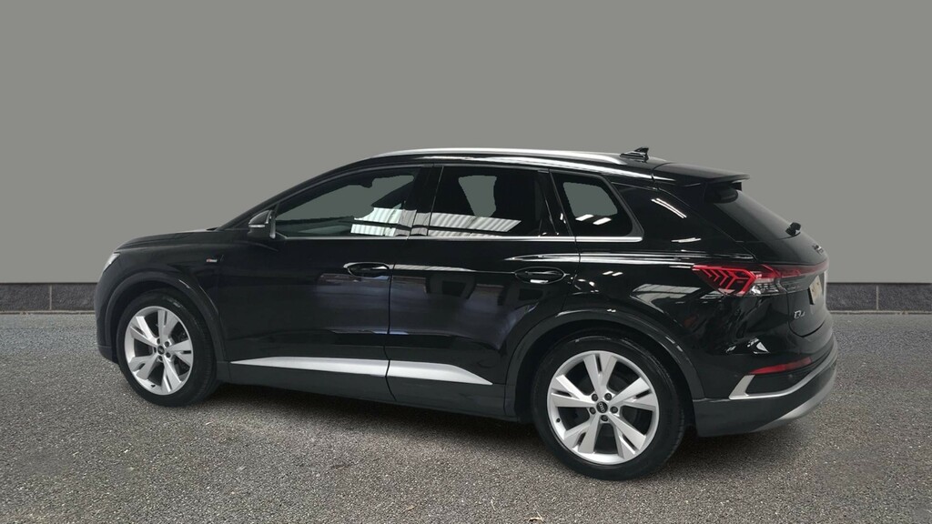 Audi Q4 E Tron 150Kw 40 82Kwh S Line Black #4