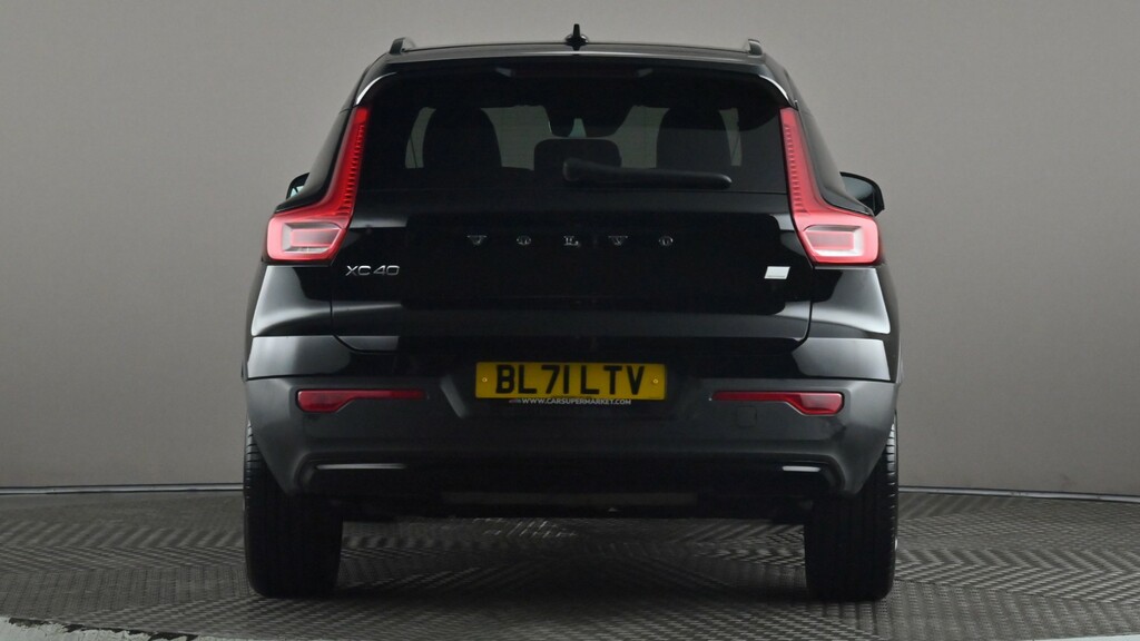 Volvo XC40 1.5 T5 Recharge Phev R Design Pro Black #5