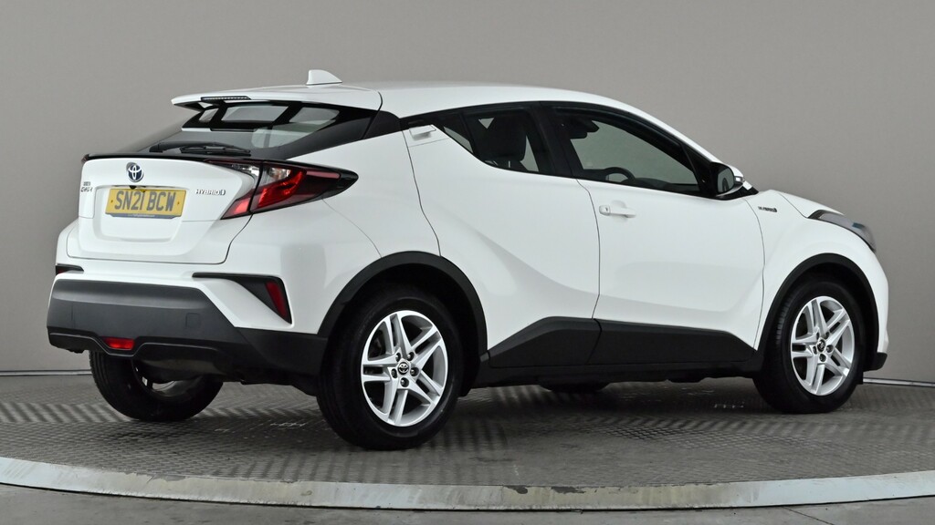 Toyota C-Hr 1.8 Hybrid Icon Cvt White #6