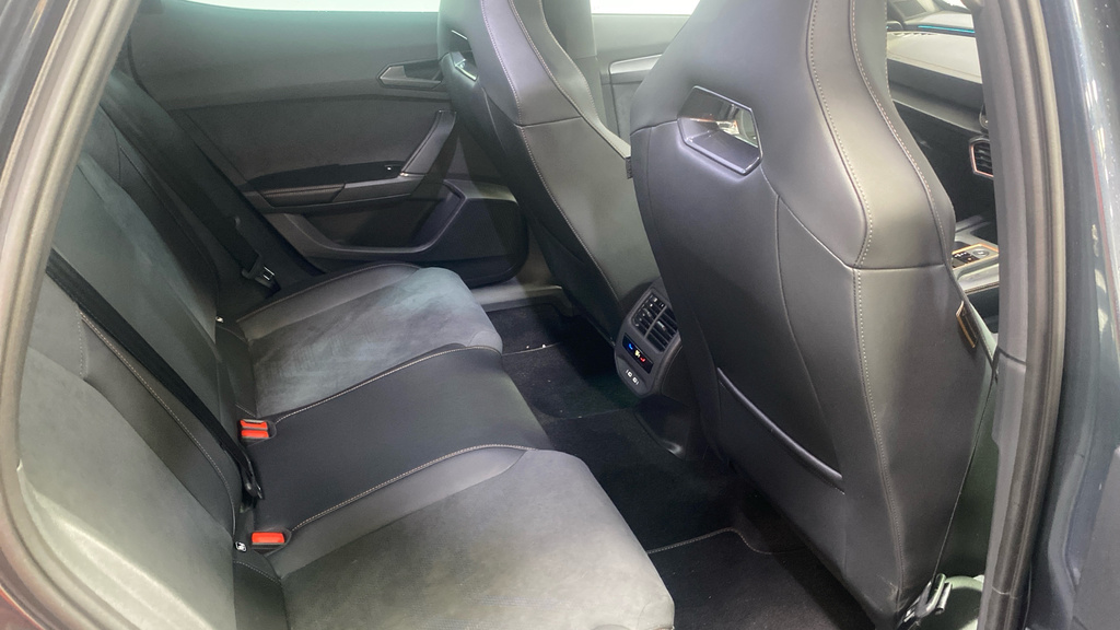 Cupra Formentor 1.5 Etsi 150 V2 Dsg Grey #5