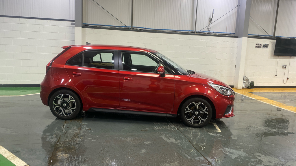 MG MG3 1.5 Vti-tech Exclusive Red #2