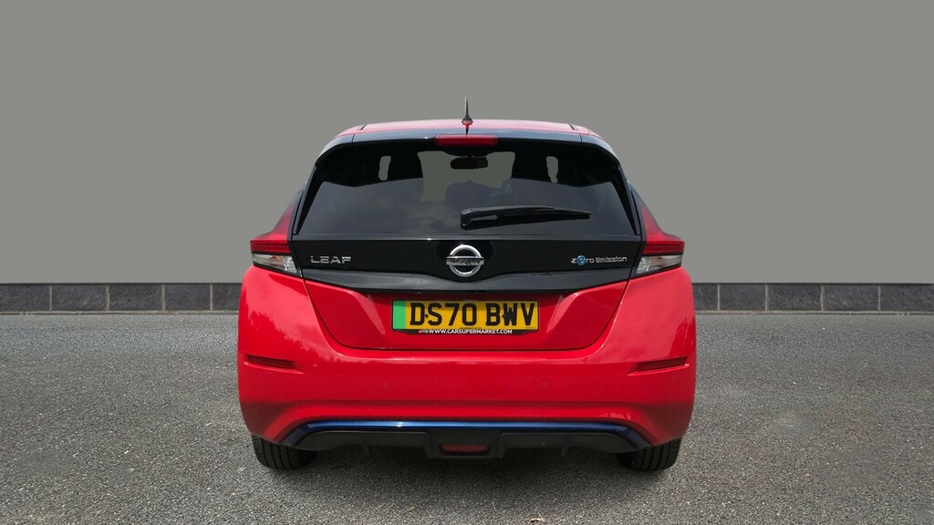 Nissan Leaf 110Kw Tekna 40Kwh Red #5