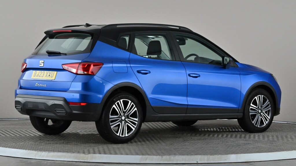 Seat Arona 1.0 Tsi 110 Se Technology Dsg Blue #6