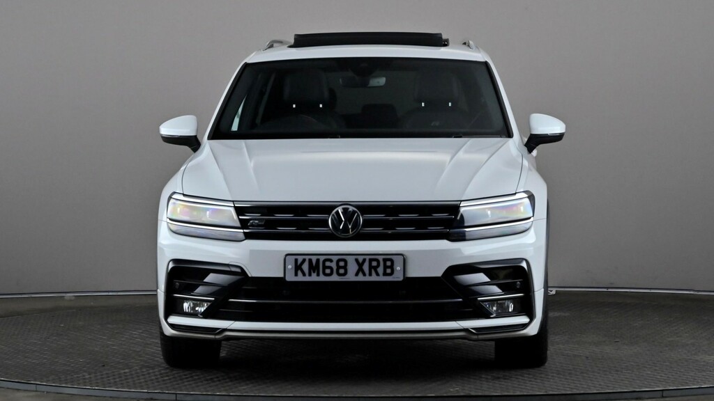 Volkswagen Tiguan 2.0 Tdi 150 R-line Dsg White #2