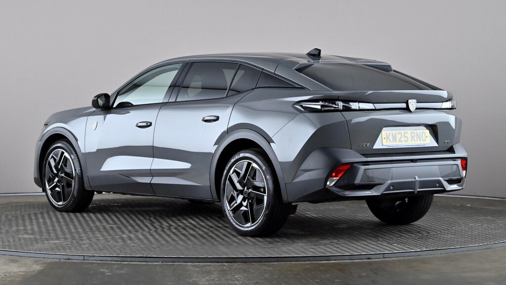 Peugeot 408 1.2 Hybrid 136 Gt E-dsc6 Grey #4