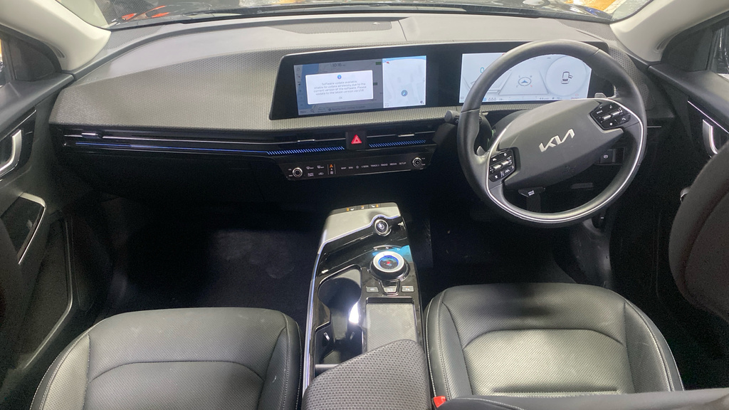 Kia EV6 166Kw Air 77.4Kwh Black #4