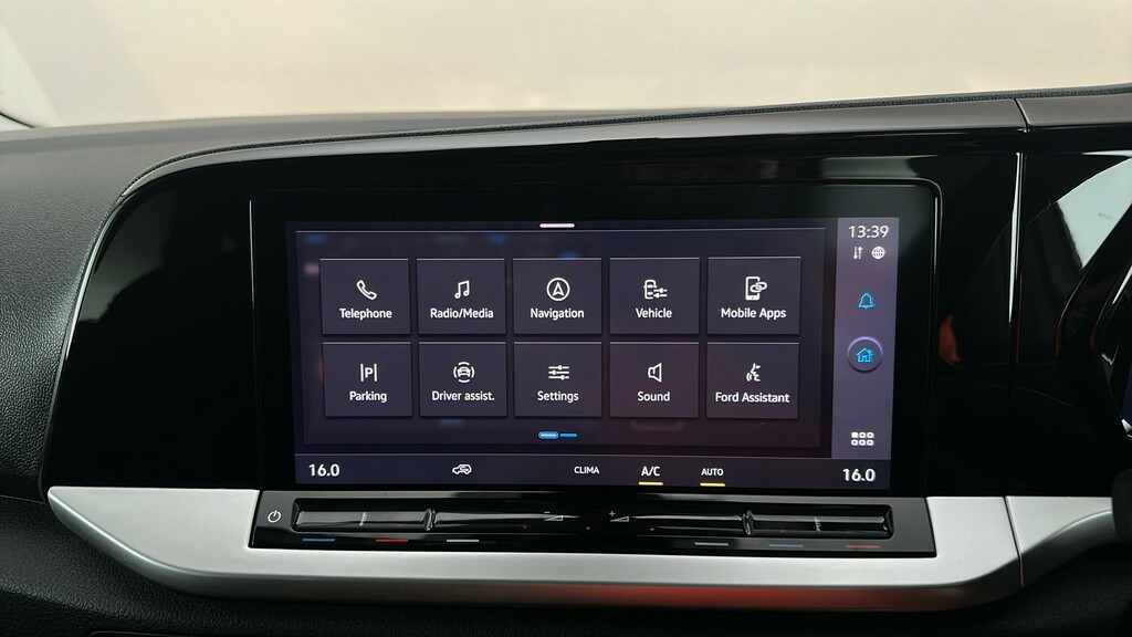 Ford Tourneo Connect 2.0 Ecoblue Active 7 Seat 2025 Red #25