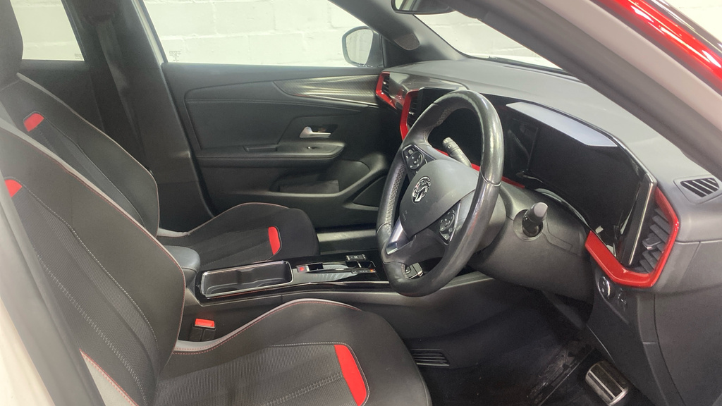 Vauxhall Mokka-e 100Kw Sri Nav Premium 50Kwh White #4