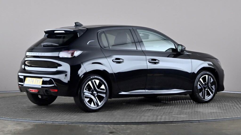 Peugeot 208 1.2 Puretech 100 Allure Black #6