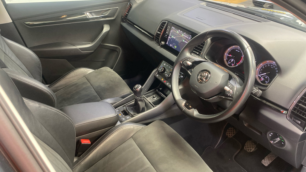 Skoda Karoq 1.5 Tsi Se L Grey #4