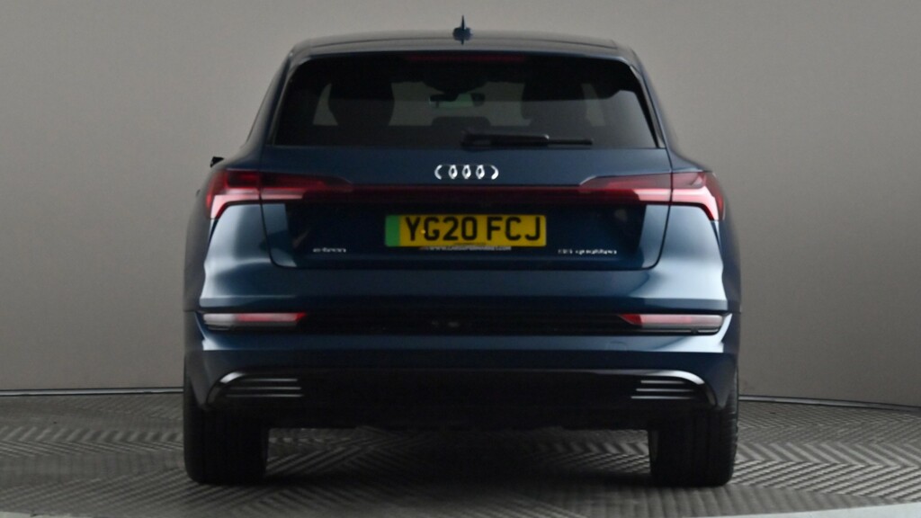 Audi E-tron 300Kw 55 Quattro 95Kwh Launch Edition Blue #5