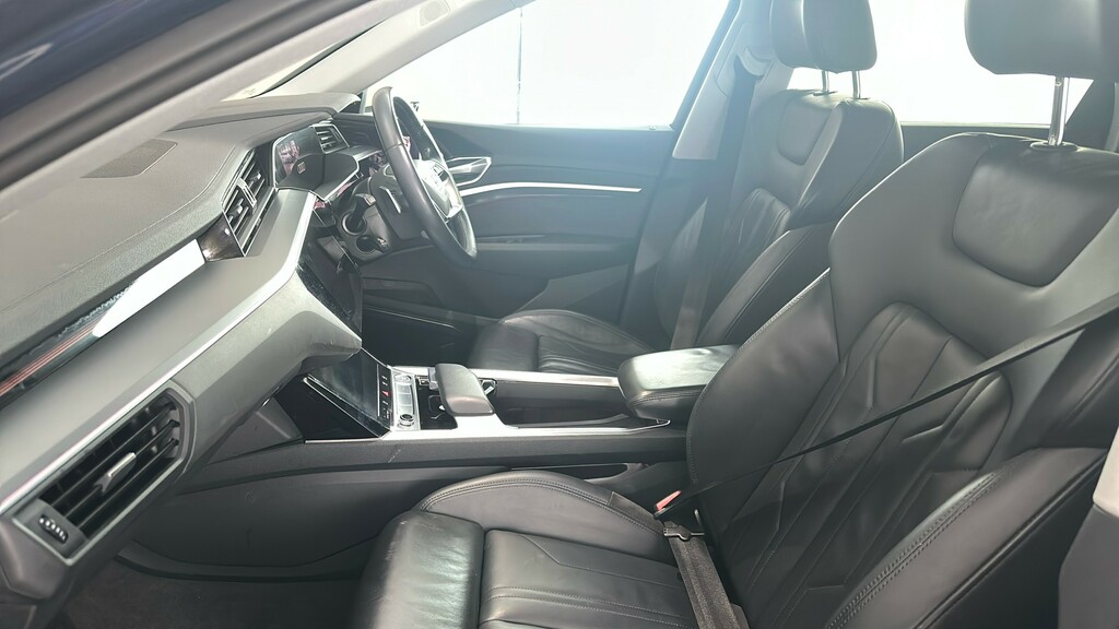 Audi E-tron Sport 50 Quattro 230,00 Kw Black #19