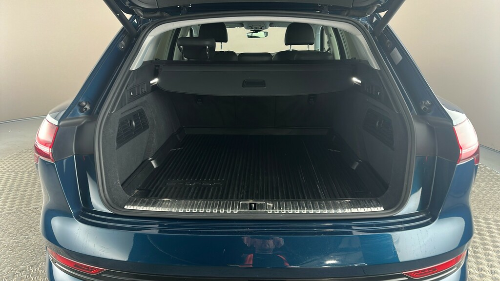 Audi E-tron Sport 50 Quattro 230,00 Kw Black #22