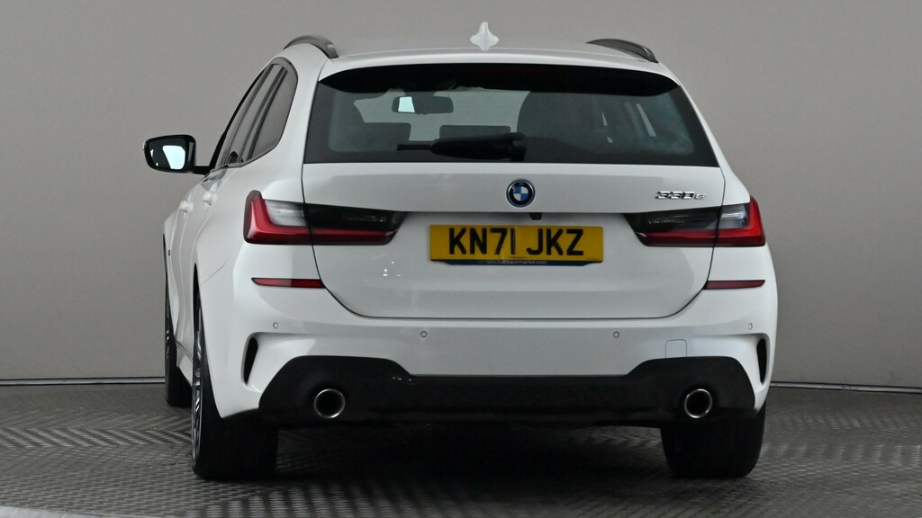 BMW 3 Series 330E M Sport Step KN71JKZ White #5