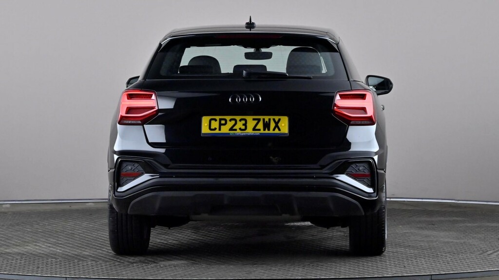 Audi Q2 35 Tfsi S Line S Tronic Black #5
