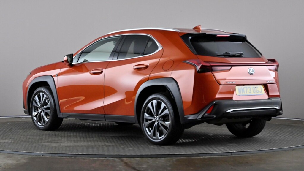 Lexus UX 250H 2.0 F-sport Design Cvt Orange #4