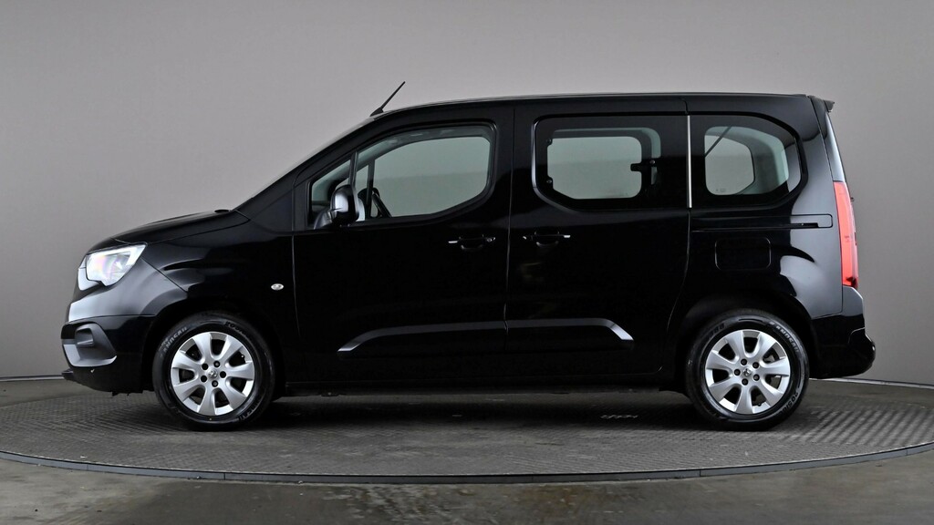 Vauxhall Combo Life 1.2 Turbo 130 Energy Black #3