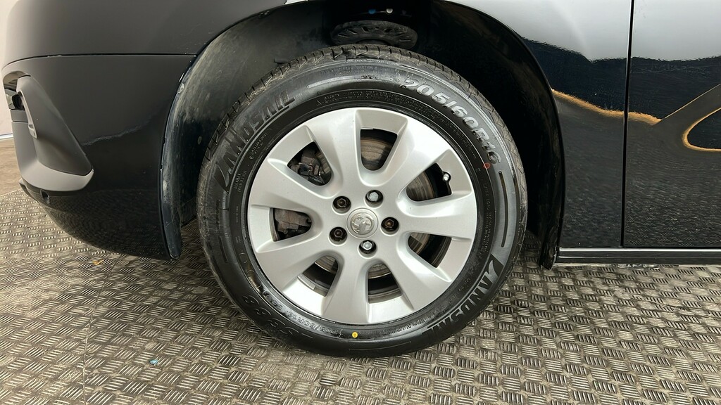 Vauxhall Combo Life Energy Grey #19