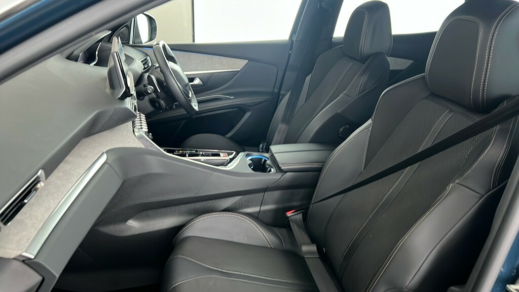 Peugeot 3008 Puretech Ss Active Premium Plus Black #17