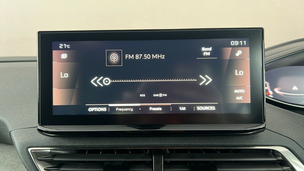 Peugeot 3008 Puretech Ss Active Premium Plus Black #16
