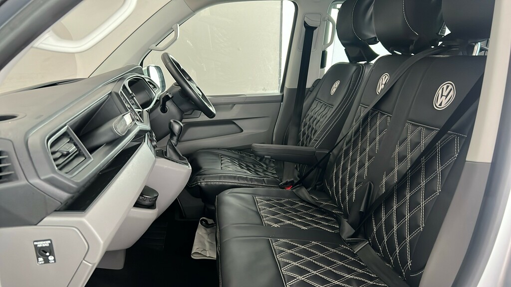 Volkswagen Transporter Highline Grey #17