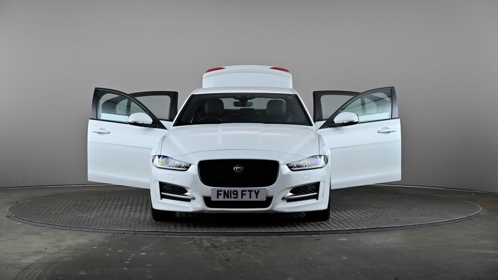 Jaguar XE 2.0 R-sport 198 Bhp Red #8