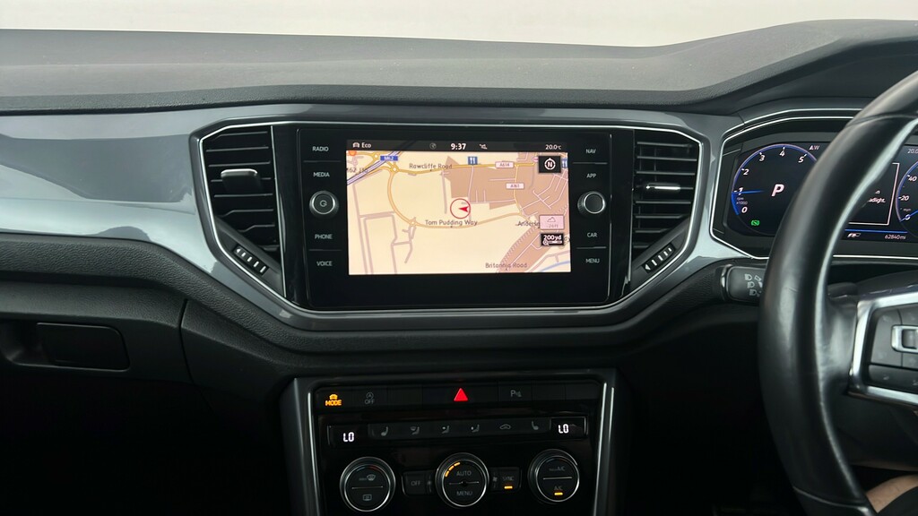 Volkswagen T-Roc 1.6 Tdi Se White #16