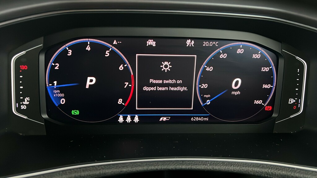 Volkswagen T-Roc 1.6 Tdi Se White #15
