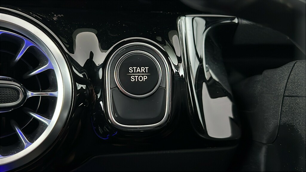Mercedes-Benz EQA Eqa 250 140Kw Amg Line 66.5Kwh Grey #26