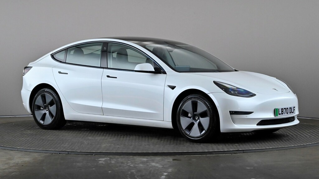 Tesla Model 3 Long Range Awd White