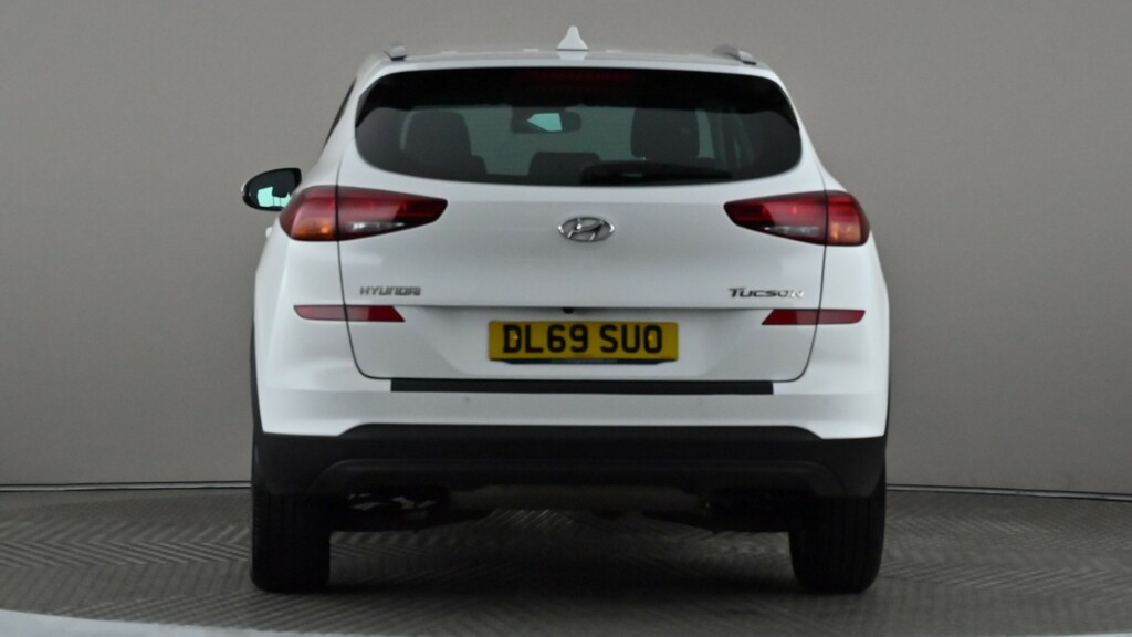 Hyundai Tucson 1.6 Gdi Se Nav 2Wd White #5