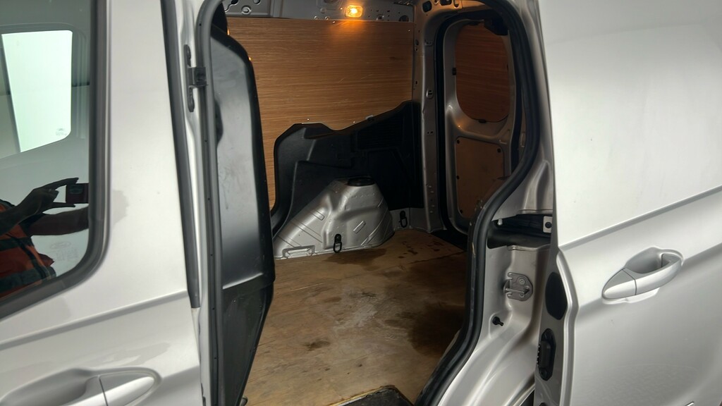 Ford Transit Courier 1.5 Tdci Limited L1 Euro 6 Grey #21