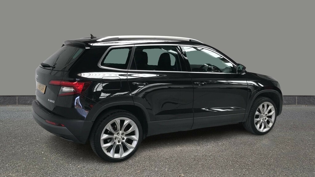 Skoda Karoq 1.5 Tsi Edition Dsg Black #6