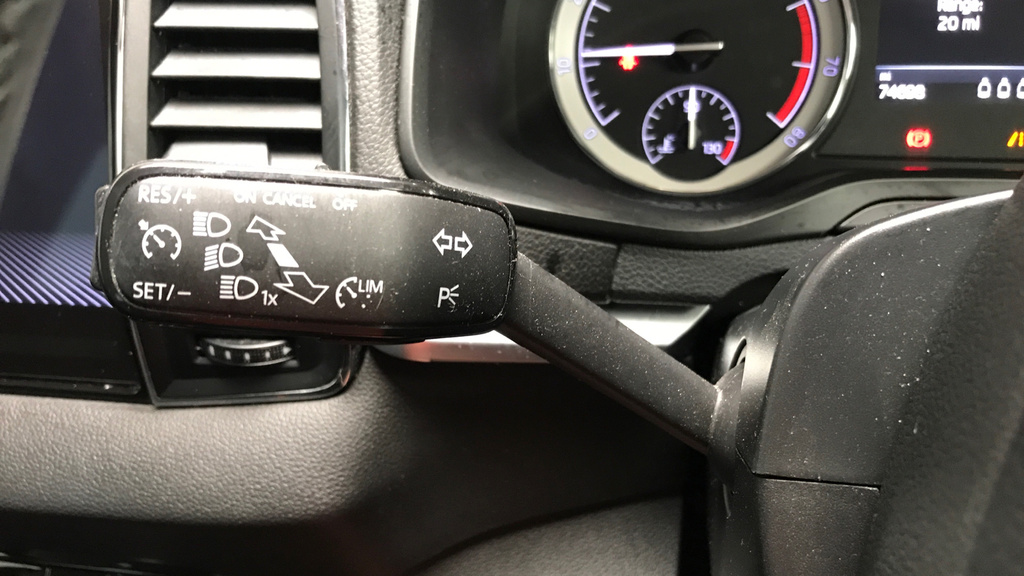 Skoda Karoq Se Grey #34
