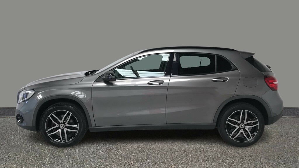 Mercedes-Benz GLA Class Gla 180 Urban Edition Grey #3