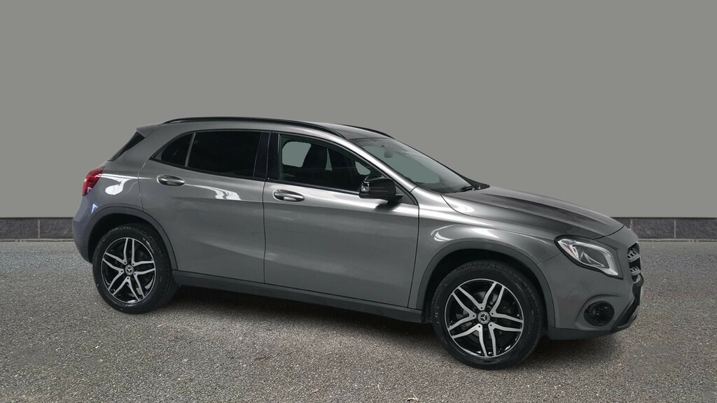 Mercedes-Benz GLA Class Gla 180 Urban Edition Grey