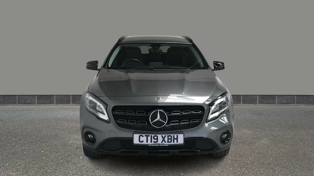 Mercedes-Benz GLA Class Gla 180 Urban Edition Grey #2